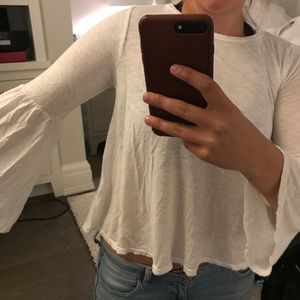 Long sleeve white tshirt